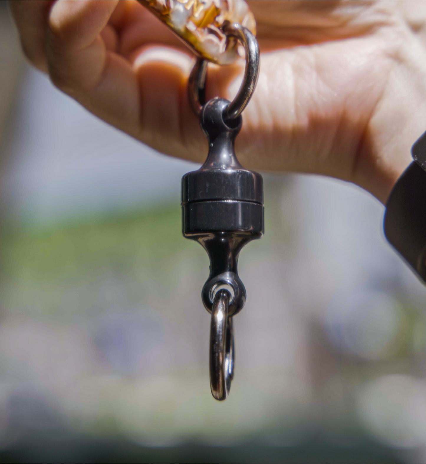 Magnetic Quick Release Keyring
